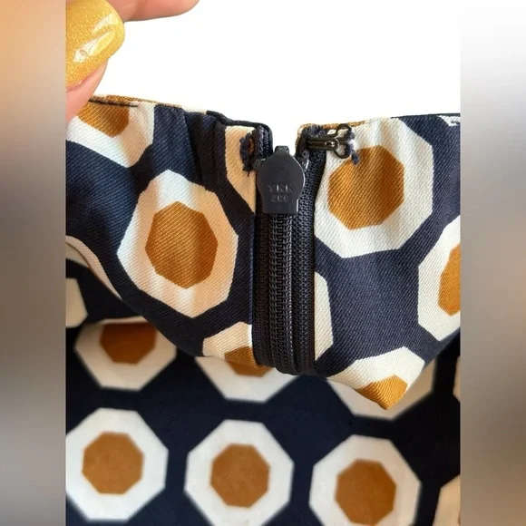 Theory Sylvian Geometric True Navy Pleated A lined Skirt Size 8 Silk - Picture 12 of 13